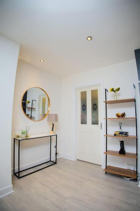 Isinmi Home - Close To Mcr City Manchester Exterior foto