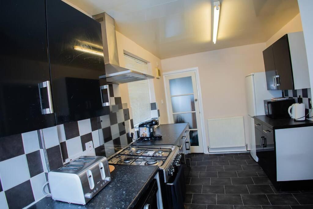 Isinmi Home - Close To Mcr City Manchester Exterior foto